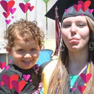 Meet your Posher, Mara